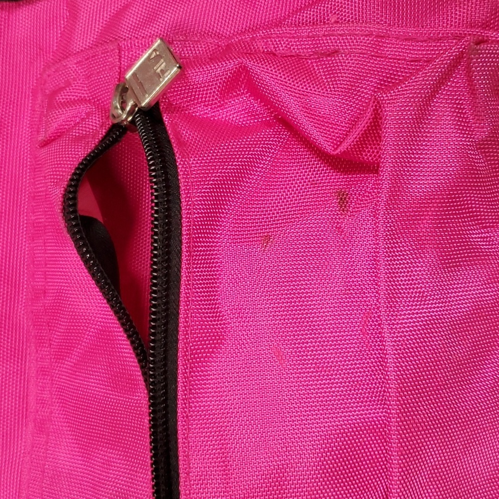 backpack - Picture 2 of 2